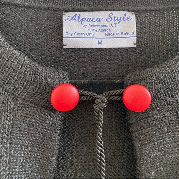 Alpaca Red & Black Cardigan Tassel Sweater By Artesanias A.T. 100% Alpaca Size M - Picture 3 of 8